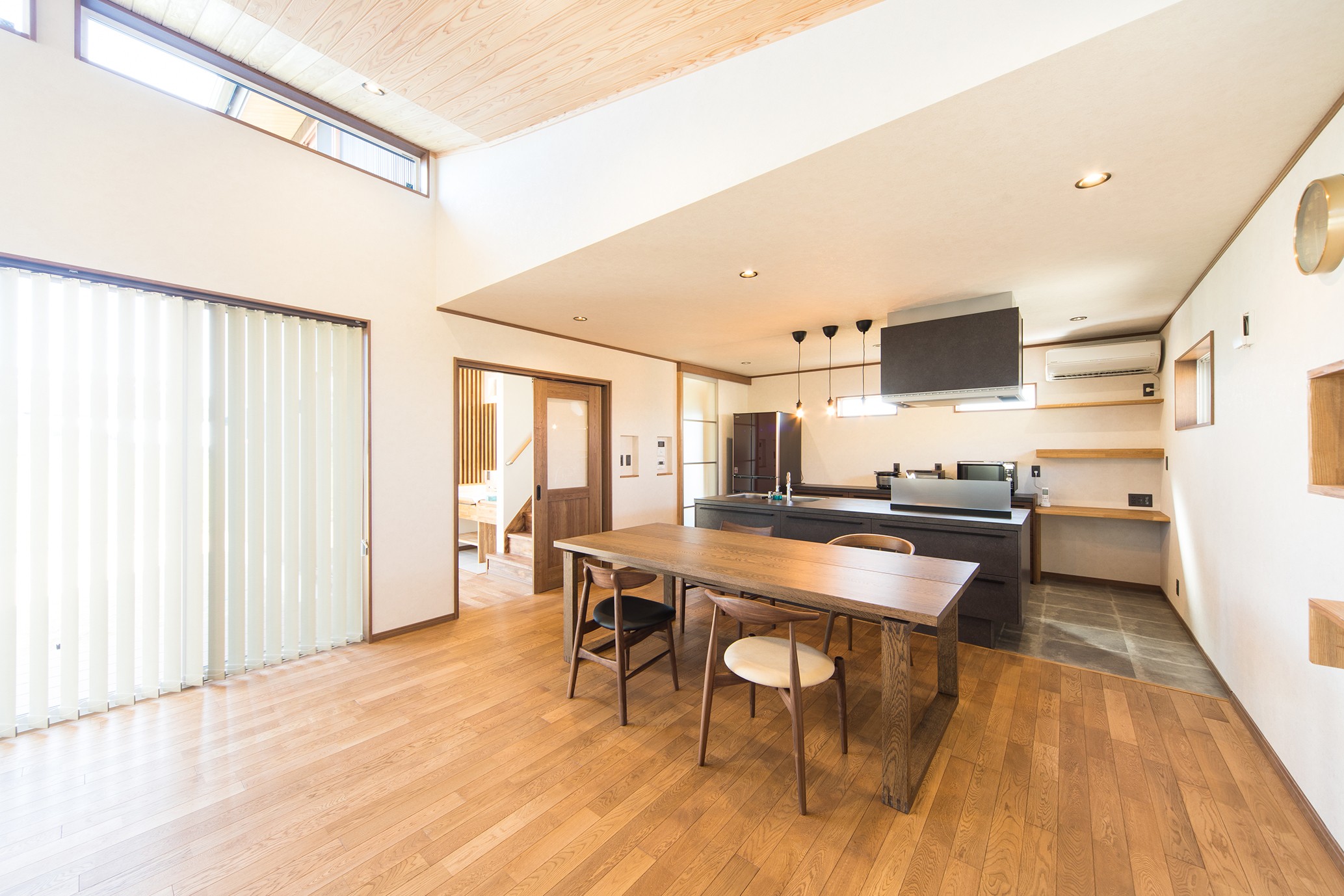 薪ストーブがある家