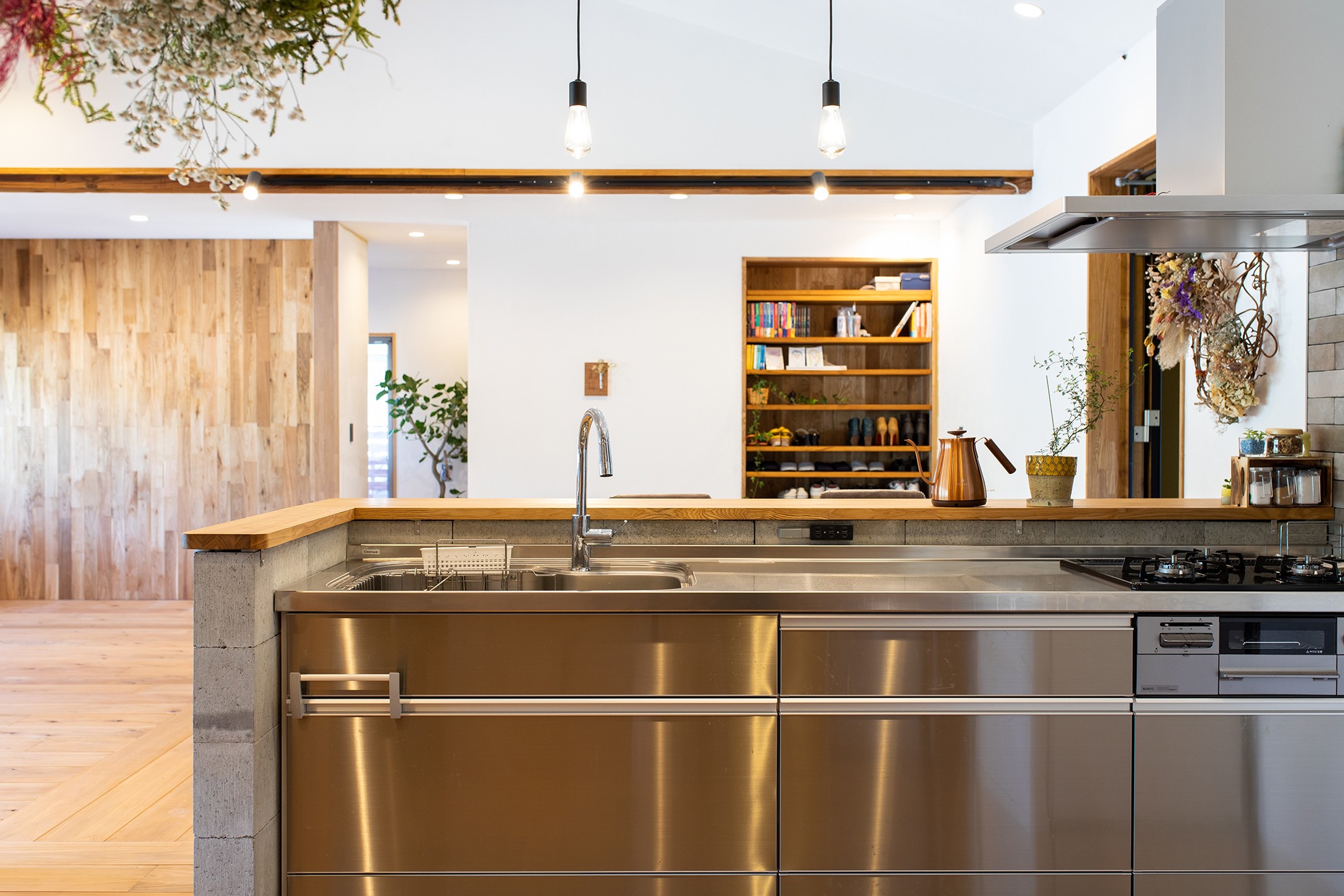 モデルルームを兼ねた家