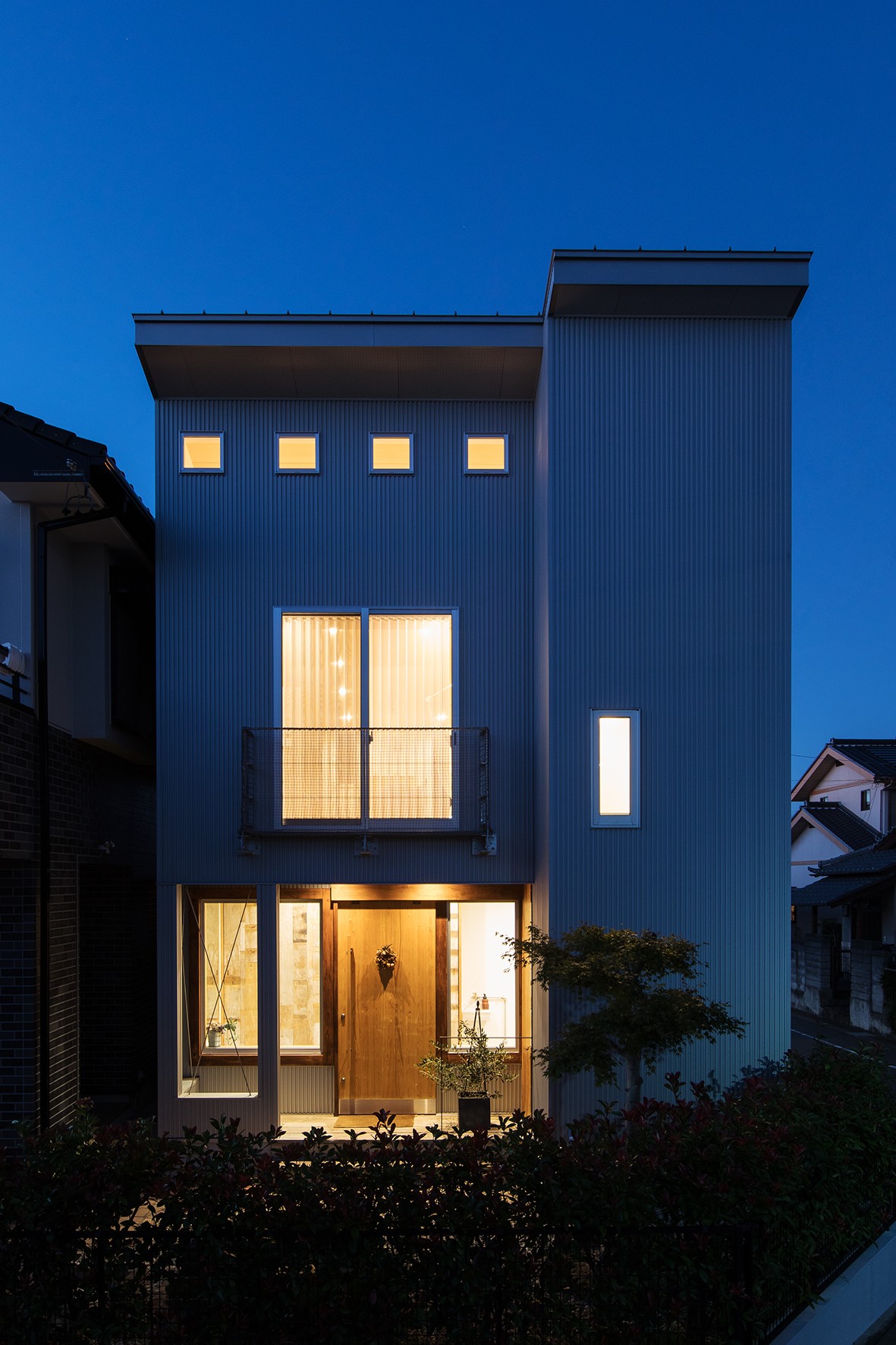 内と外がつながる家